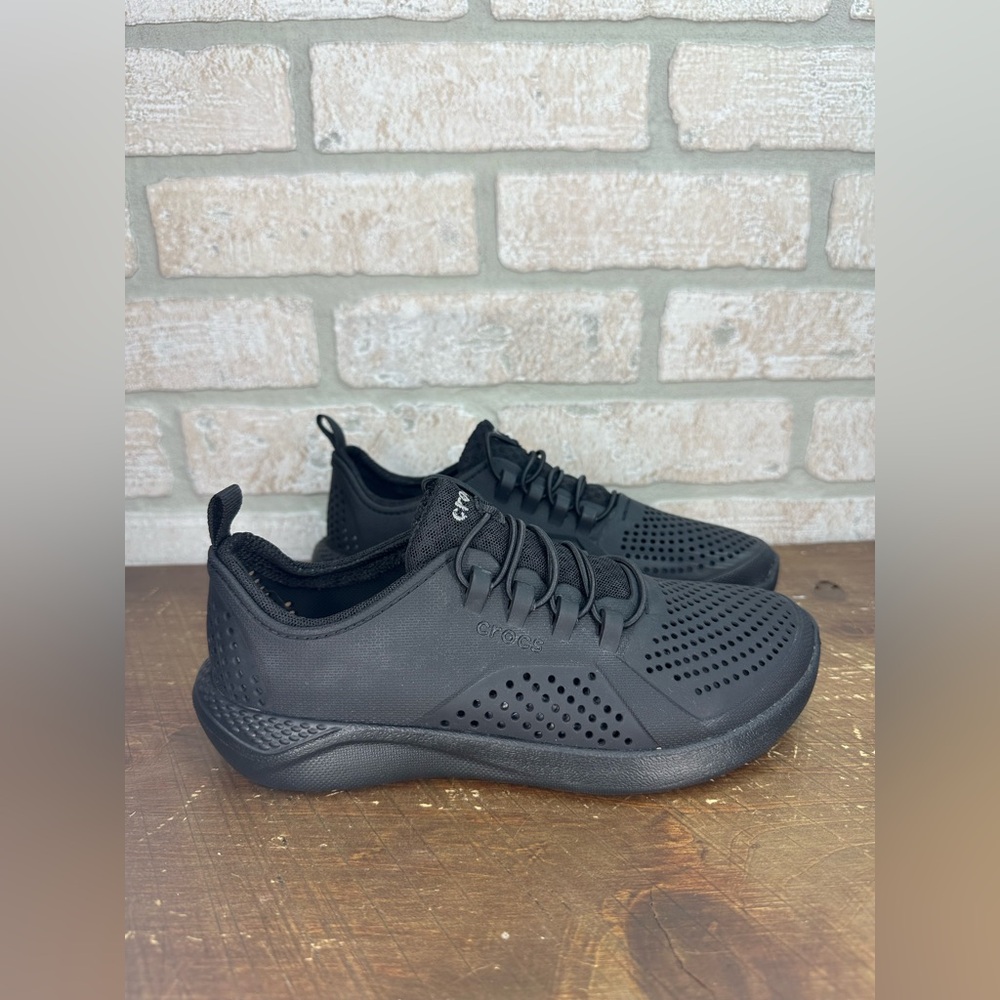 Crocs LiteRide Pacer Kids' Sneakers Black Size 4y - 0310